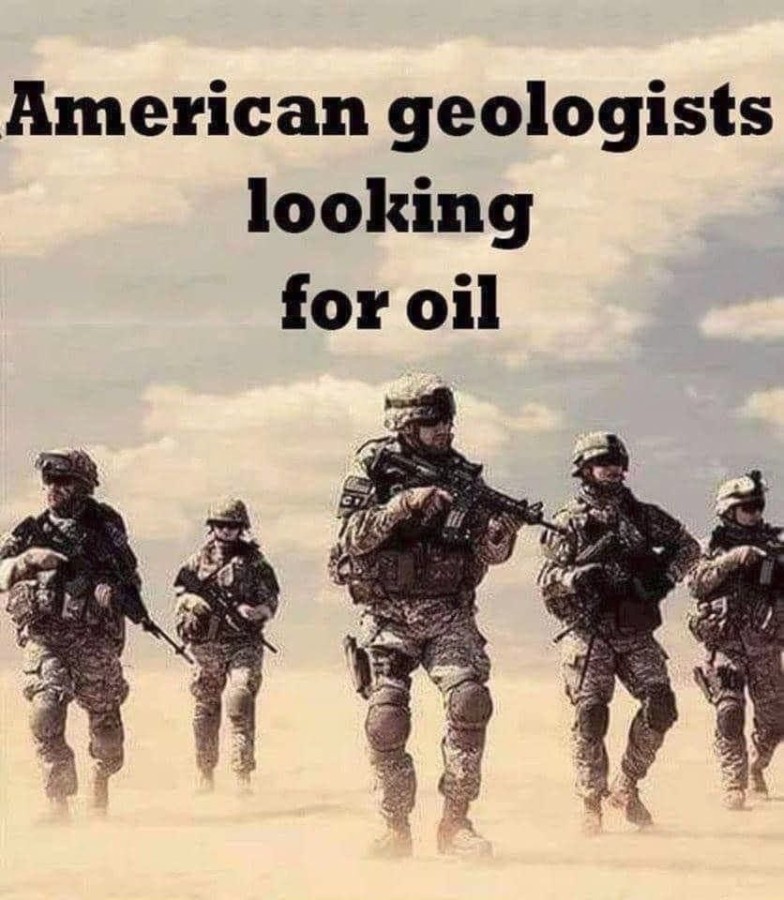 USGeologistslookingforOil.jpg